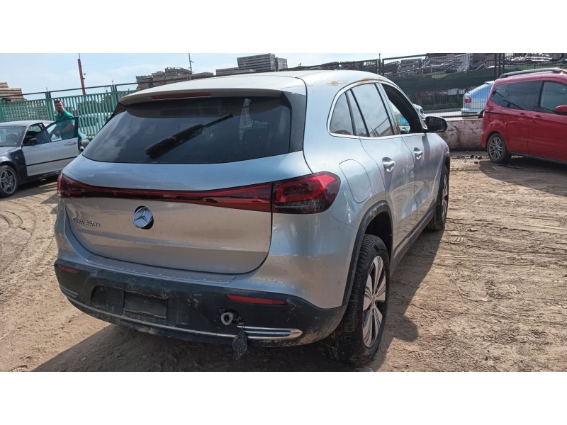 mercedes-benz eqa (h243) del año 2023