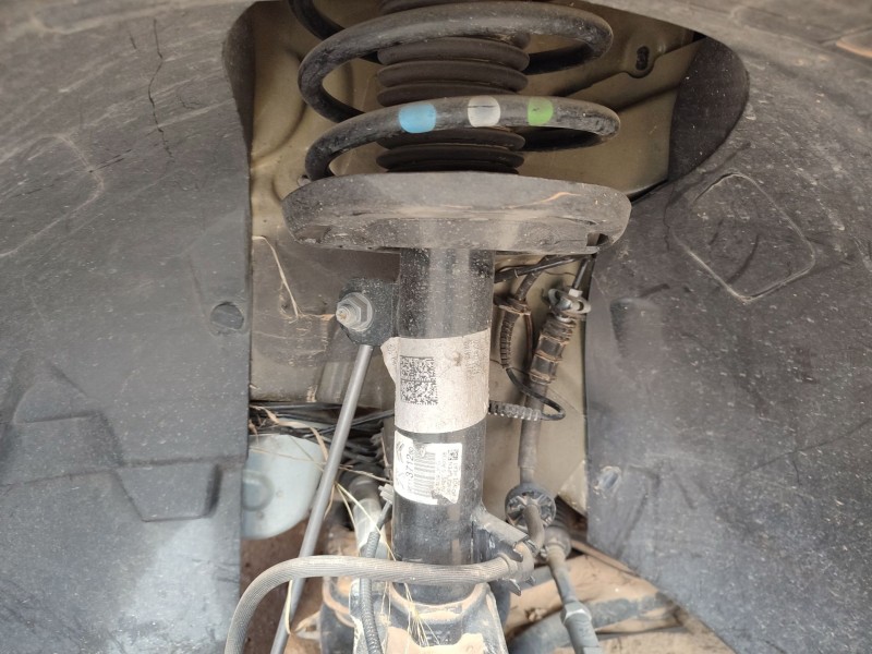 Recambio de amortiguador delantero izquierdo para citroën c3 / c3 origin iii (sx) 1.2 puretech 82 referencia OEM IAM   