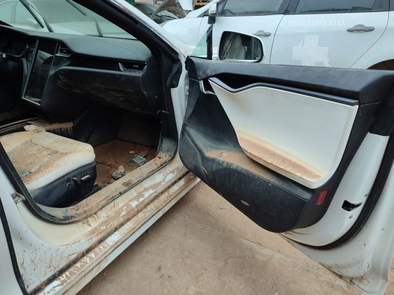 tesla model s (5yjs) del año 2020