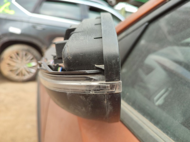 Recambio de retrovisor izquierdo para peugeot 2008 ii (ud_, us_, uy_, uj_, ur_, uc_) 1.2 puretech 130 referencia OEM IAM   