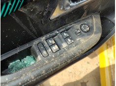 Recambio de mando elevalunas delantero izquierdo para peugeot 208 ii (ub_, up_, uw_, uj_) 1.2 puretech 100 referencia OEM IAM   