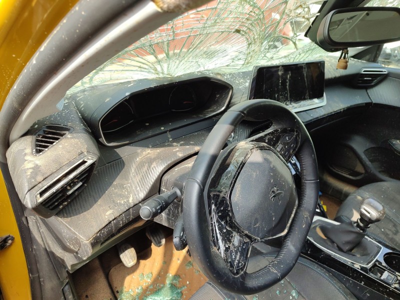 Recambio de salpicadero para peugeot 208 ii (ub_, up_, uw_, uj_) 1.2 puretech 100 referencia OEM IAM   