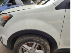 Recambio de aleta delantera izquierda para ssangyong korando (ck) 2.0 e-xdi referencia OEM IAM   