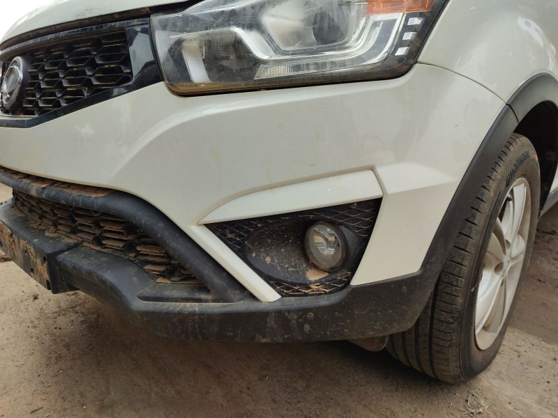 Recambio de paragolpes delantero para ssangyong korando (ck) 2.0 e-xdi referencia OEM IAM   