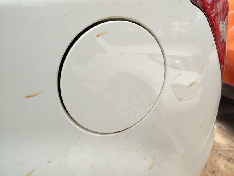 Recambio de tapa exterior combustible para ssangyong korando (ck) 2.0 e-xdi referencia OEM IAM   