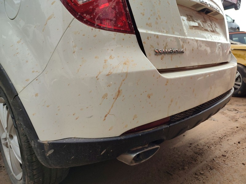 Recambio de paragolpes trasero para ssangyong korando (ck) 2.0 e-xdi referencia OEM IAM   