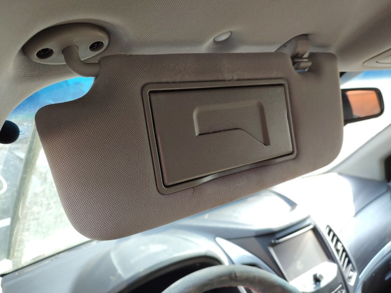 Recambio de parasol izquierdo para ssangyong korando (ck) 2.0 e-xdi referencia OEM IAM   