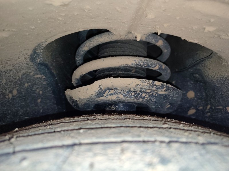 Recambio de amortiguador delantero izquierdo para mazda 3 sedán (bp_) 2.0 skyactiv-g m hybrid referencia OEM IAM   