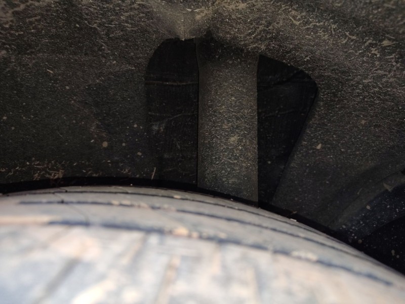 Recambio de amortiguador trasero izquierdo para mazda 3 sedán (bp_) 2.0 skyactiv-g m hybrid referencia OEM IAM   