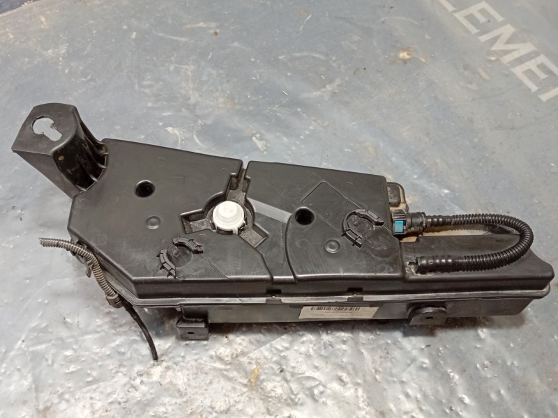 Recambio de deposito adblue para citroën ds5 1.6 bluehdi 120 referencia OEM IAM   