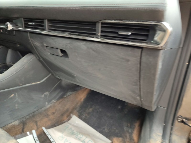 Recambio de guantera para mazda 3 sedán (bp_) 2.0 skyactiv-g m hybrid referencia OEM IAM   