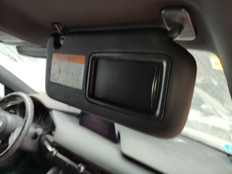 Recambio de parasol derecho para mazda 3 sedán (bp_) 2.0 skyactiv-g m hybrid referencia OEM IAM   