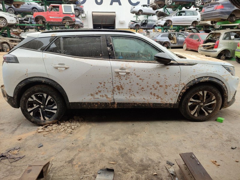 peugeot 2008 ii (ud_, us_, uy_, uj_, ur_, uc_) del año 2022