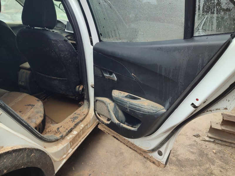 peugeot 2008 ii (ud_, us_, uy_, uj_, ur_, uc_) del año 2022