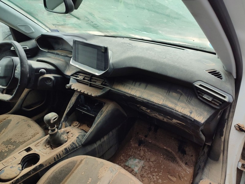 peugeot 2008 ii (ud_, us_, uy_, uj_, ur_, uc_) del año 2022