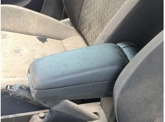 Recambio de apoyabrazos central para skoda rapid spaceback (nh1) 1.6 tdi referencia OEM IAM   