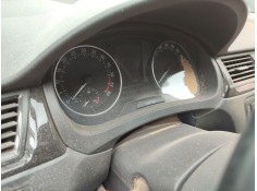 Recambio de cuadro instrumentos para skoda rapid spaceback (nh1) 1.6 tdi referencia OEM IAM   