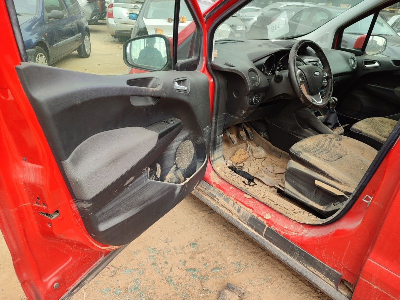 ford tourneo courier b460 monospace del año 2016