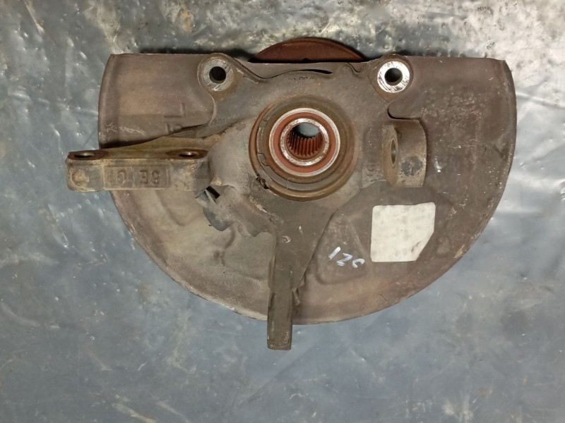 Recambio de mangueta delantera izquierda para volvo s40 i (644) 1.9 di referencia OEM IAM   