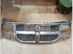Recambio de rejilla delantera para dodge nitro 2.8 crd 4wd referencia OEM IAM   