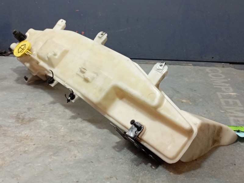 Recambio de deposito limpia para dodge nitro 2.8 crd 4wd referencia OEM IAM   