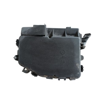 CAJA RELES / FUSIBLES A1775404307 2479004318 