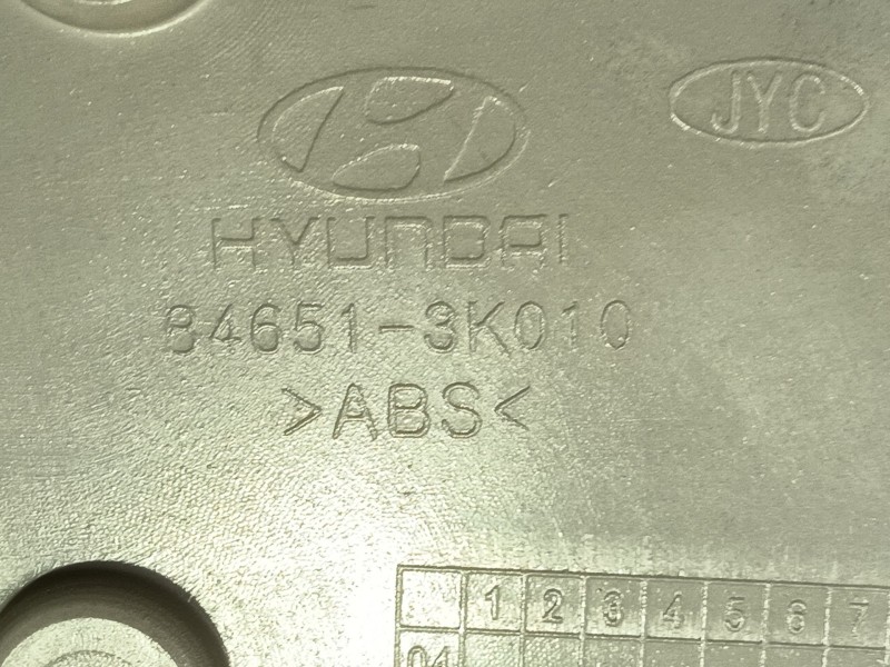 Recambio de consola central para hyundai sonata v (nf) 2.0 crdi referencia OEM IAM 846513K010QD  