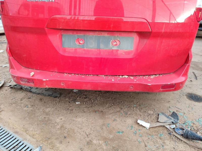 Recambio de paragolpes trasero para ford tourneo courier b460 monospace 1.5 tdci referencia OEM IAM   