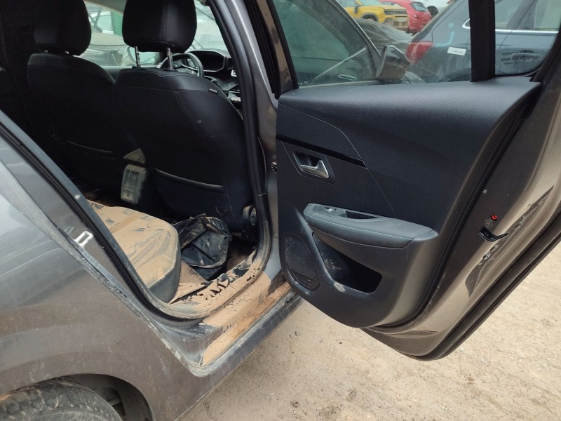 peugeot 208 ii (ub_, up_, uw_, uj_) del año 2021