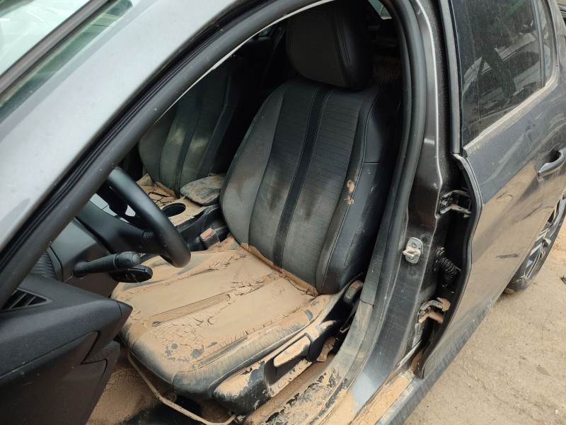 peugeot 208 ii (ub_, up_, uw_, uj_) del año 2021