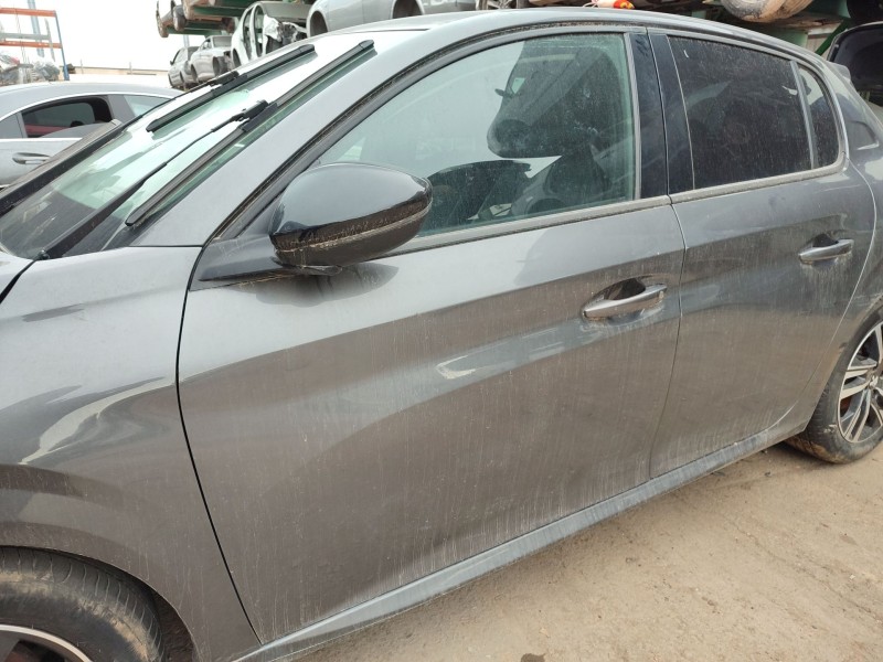 Recambio de puerta delantera izquierda para peugeot 208 ii (ub_, up_, uw_, uj_) 1.2 puretech 100 referencia OEM IAM   