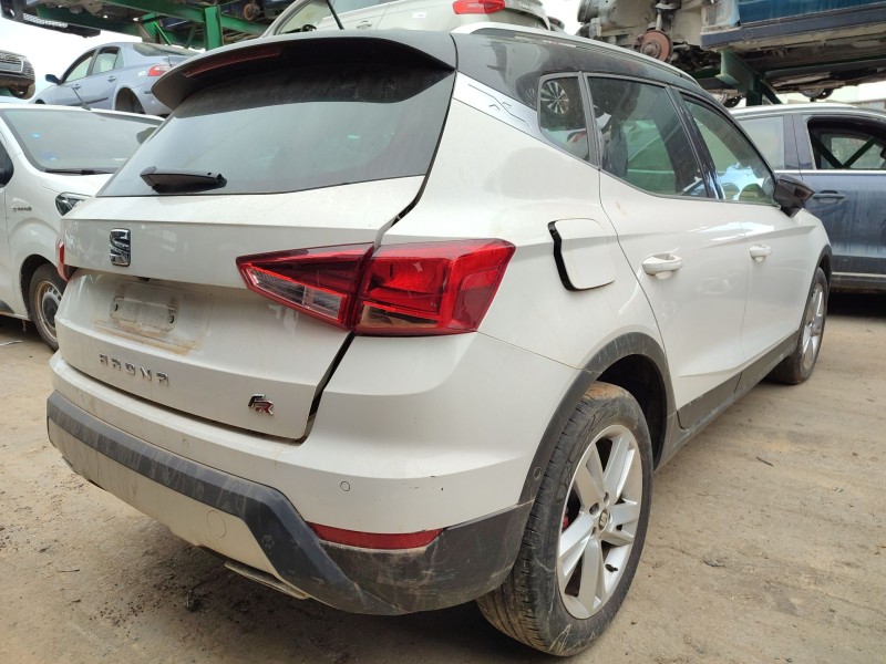 seat arona (kj7, kjp) del año 2020