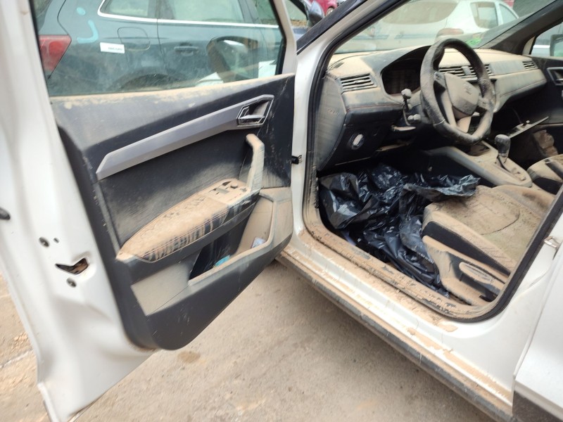 seat arona (kj7, kjp) del año 2020