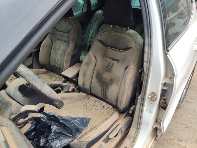 seat arona (kj7, kjp) del año 2020