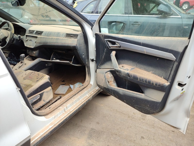 seat arona (kj7, kjp) del año 2020