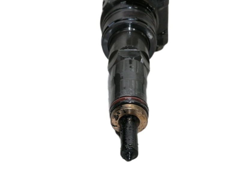 Recambio de inyector para volkswagen touareg (7la) tdi r5 referencia OEM IAM 070130073N  