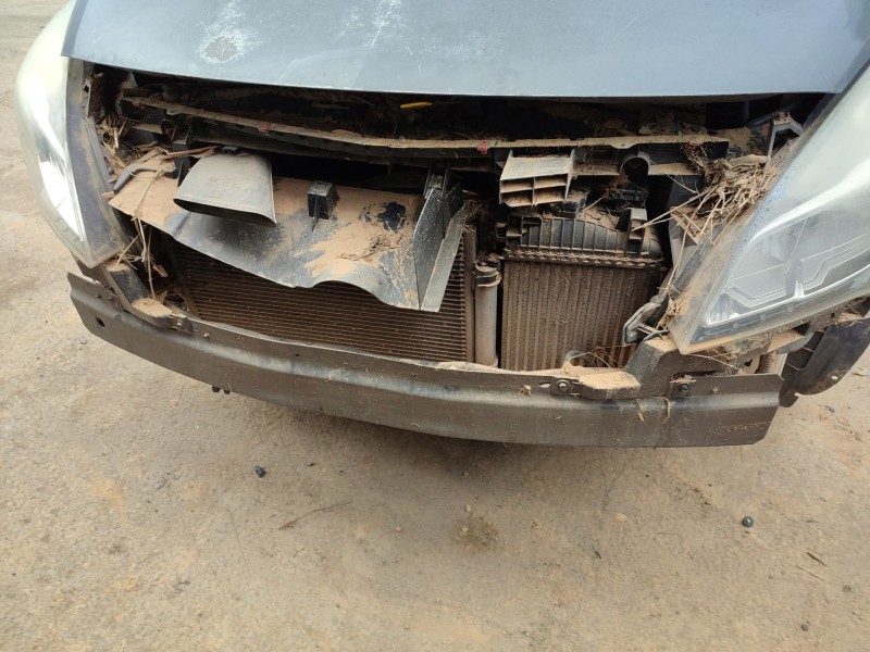 Recambio de refuerzo paragolpes delantero para opel meriva b monospace (s10) 1.4 (75) referencia OEM IAM   