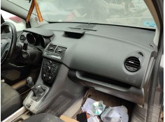 Recambio de salpicadero para opel meriva b monospace (s10) 1.4 (75) referencia OEM IAM    2