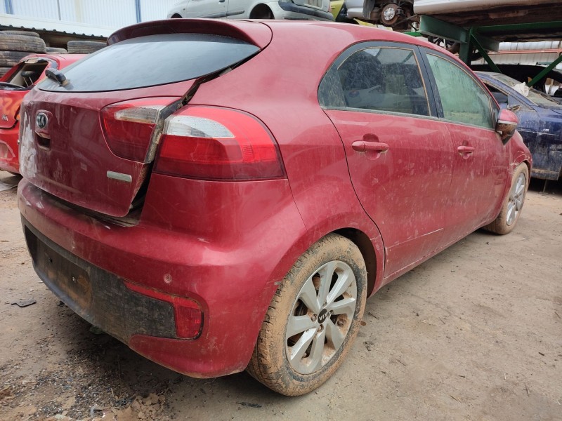 kia rio iii (ub) del año 2015