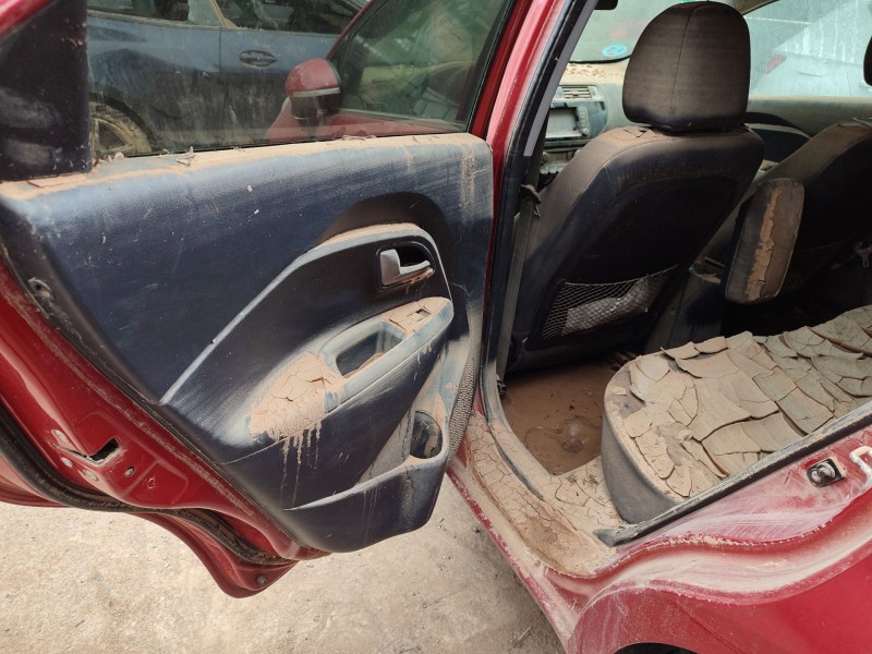 kia rio iii (ub) del año 2015