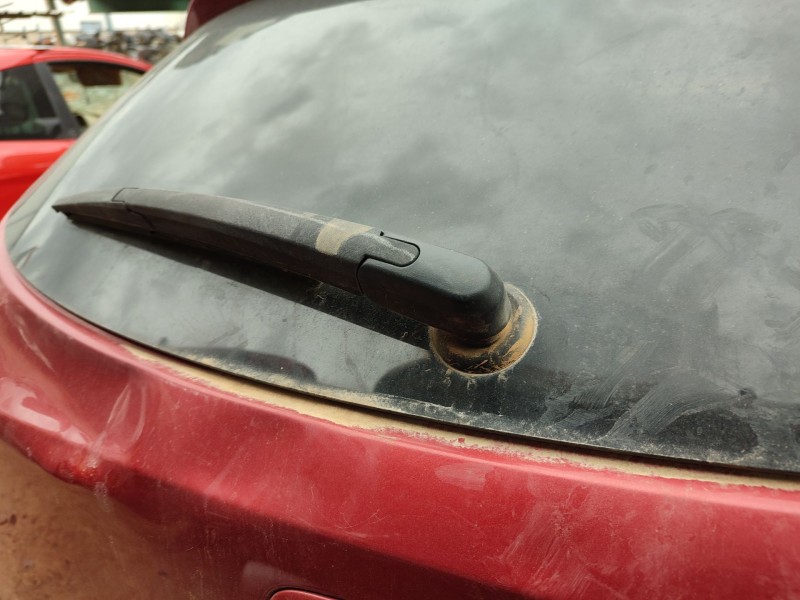 Recambio de motor limpia trasero para kia rio iii (ub) 1.2 cvvt referencia OEM IAM   