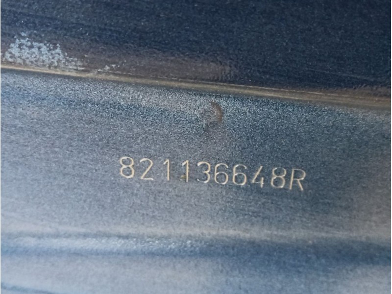 Recambio de puerta trasera izquierda para dacia sandero ii 1.2 referencia OEM IAM 821017625R 821136648R 