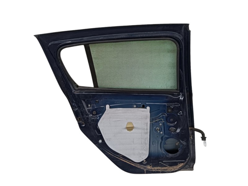 Recambio de puerta trasera izquierda para dacia sandero ii 1.2 referencia OEM IAM 821017625R 821136648R 