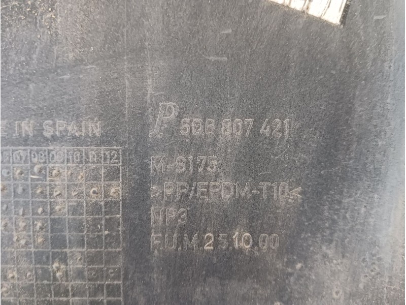 Recambio de paragolpes trasero para volkswagen polo iv (9n_, 9a_) 1.4 tdi referencia OEM IAM 6Q6807417  