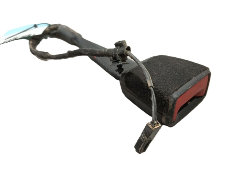Recambio de enganche cinturon delantero izquierdo para seat ateca (kh7, khp) 1.5 tsi referencia OEM IAM 5NA857756AMNB  