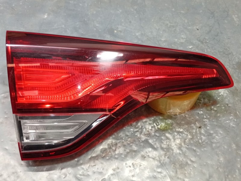 Recambio de piloto trasero izquierdo interior para renault scénic iv (j9_) 1.5 dci 110 referencia OEM IAM 265553872R  