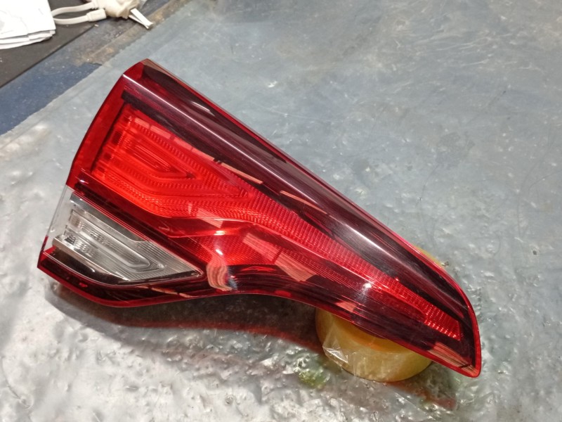 Recambio de piloto trasero izquierdo interior para renault scénic iv (j9_) 1.5 dci 110 referencia OEM IAM 265553872R  