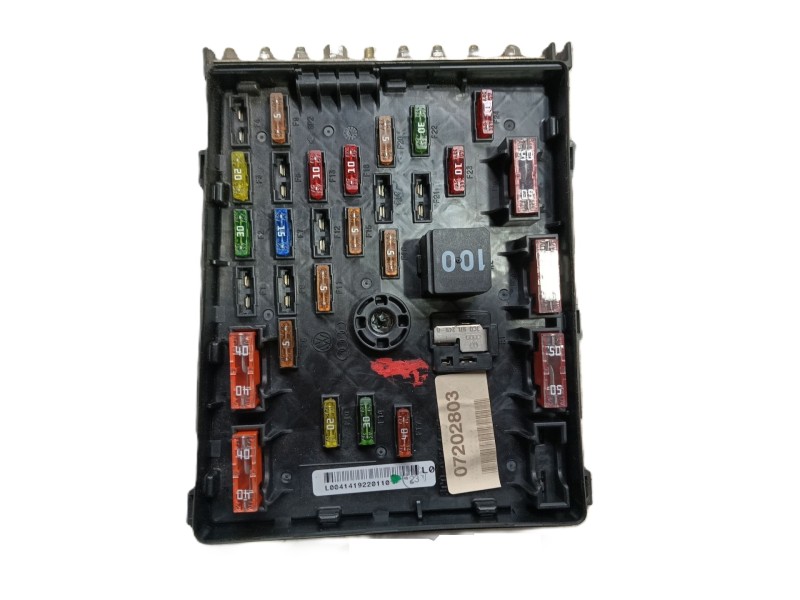 Recambio de caja reles / fusibles para volkswagen passat berlina (3c2) edition referencia OEM IAM   