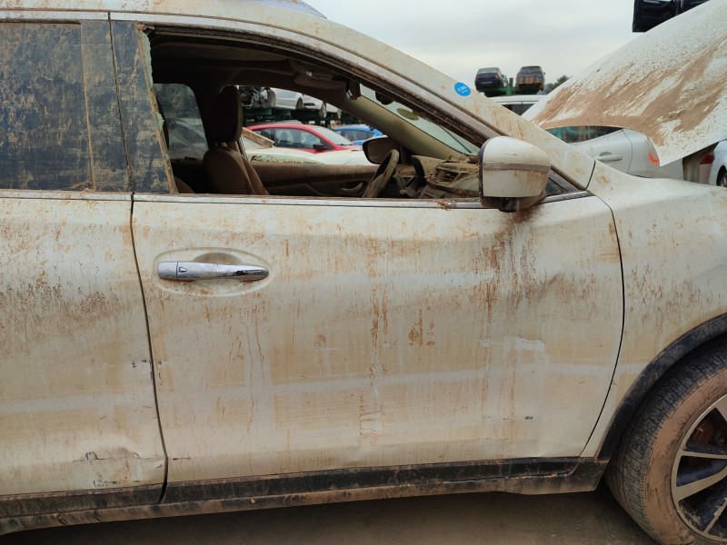 Recambio de puerta delantera derecha para nissan x-trail iii (t32_, t32r, t32rr) 1.6 dci (t32) referencia OEM IAM   