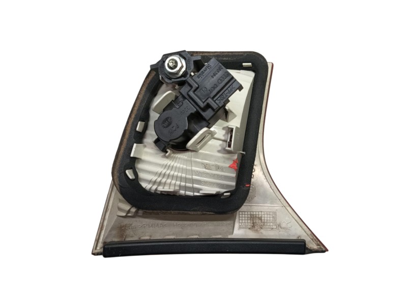 Recambio de piloto trasero derecho interior para audi a4 b7 (8ec) 2.0 tdi 16v referencia OEM IAM   